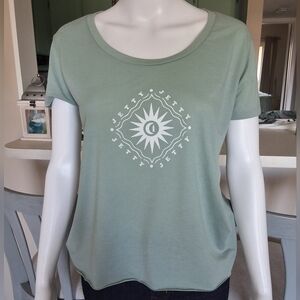 Women's Jetty Tee Shirt - Women's Surf Sage Green - Small - NWOT